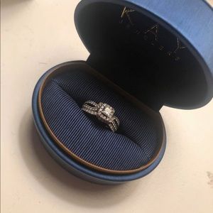 Leo Diamond Bridal Set
